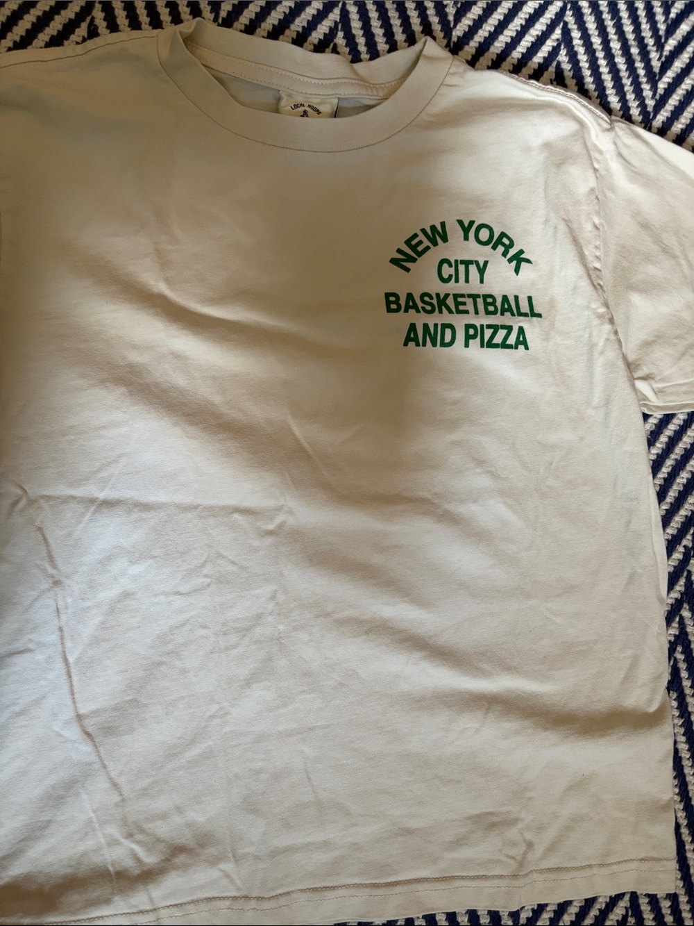 LOCAL HOOPS and FINI PIZZA collabTee Cream/ Green. Youth L Excellent condition.